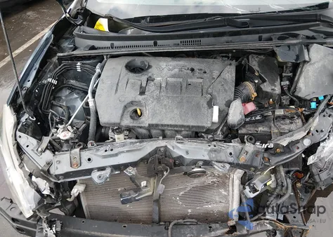 2018 Toyota Corolla Le z USA, uszkodzony, nr VIN 2T1BURHE4JC083568